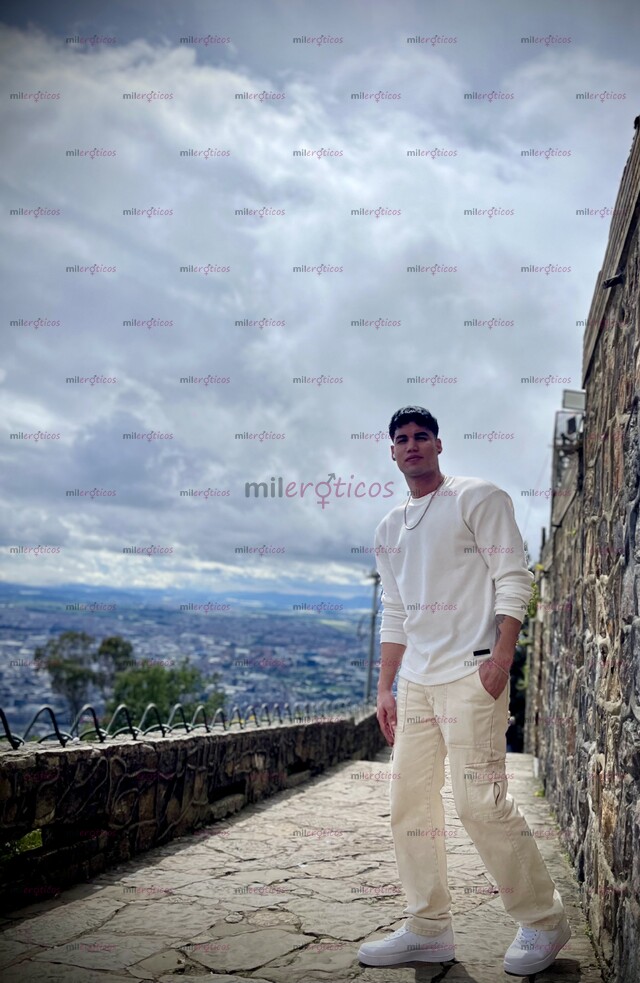 FOTOS DE CHICO MODELL EXCLUSIVO DISPONIBLE BOGOTÁ 24 7