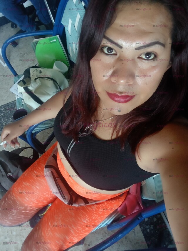 FOTOS DE DAMA COMPLACIENTE EN LO QUE TÚ NECESITAS AMOR