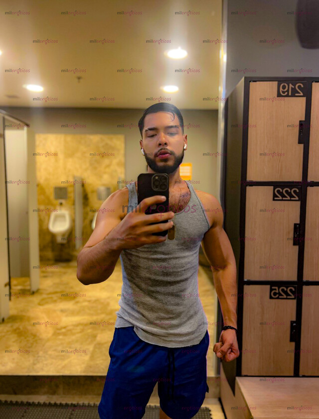 FOTOS DE JOVEN ACTIVO CALIENTE COMPLACIENTE Y LECHERO