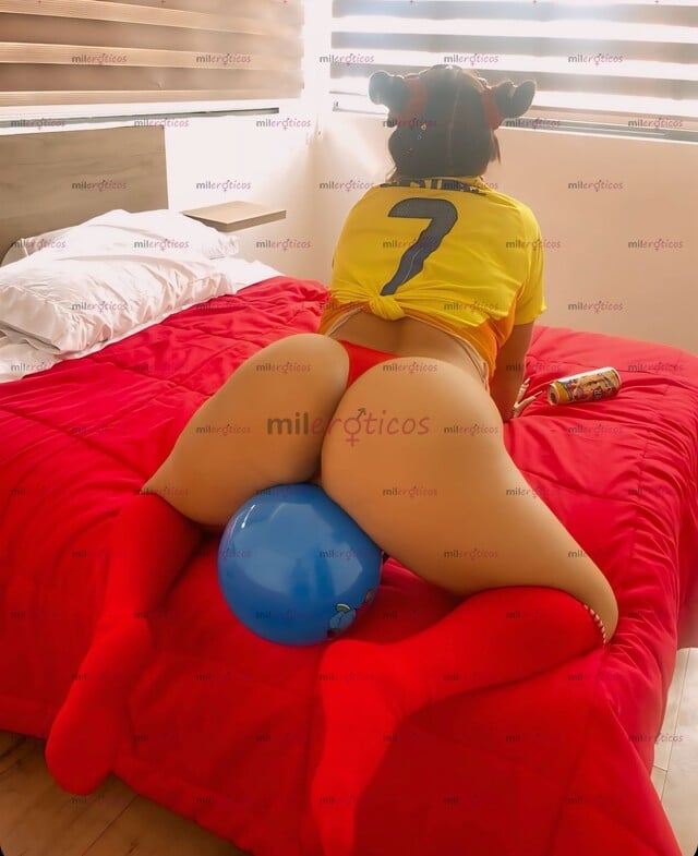 FOTOS DE HOLA DESPIERTA PONME A CHILLAR FUTBOLISTA COLOMBIANA ENTIERRAMELA TU PELOTA