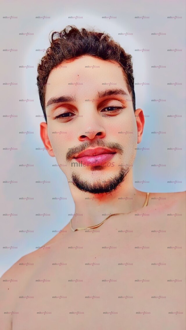 FOTOS DE HOLA ME LLAMO ABRAHAM 22 AÑOS DISPUESTO A PARTIR CULO NO TENGO SITIO HABLA CLARO