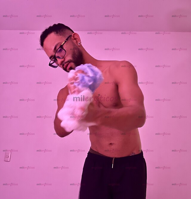 FOTOS DE MASAJISTA PROFESIONAL CON EXPERIENCIA A DOMICILIO O EN CONSULTORIO