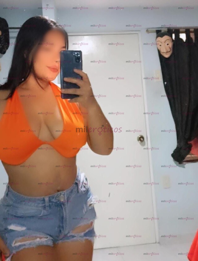 FOTOS DE SOY UNA NIÑA DE 19 AÑITOS MUY ARRECHITA CON GANAS DE SACAR TU LECHE