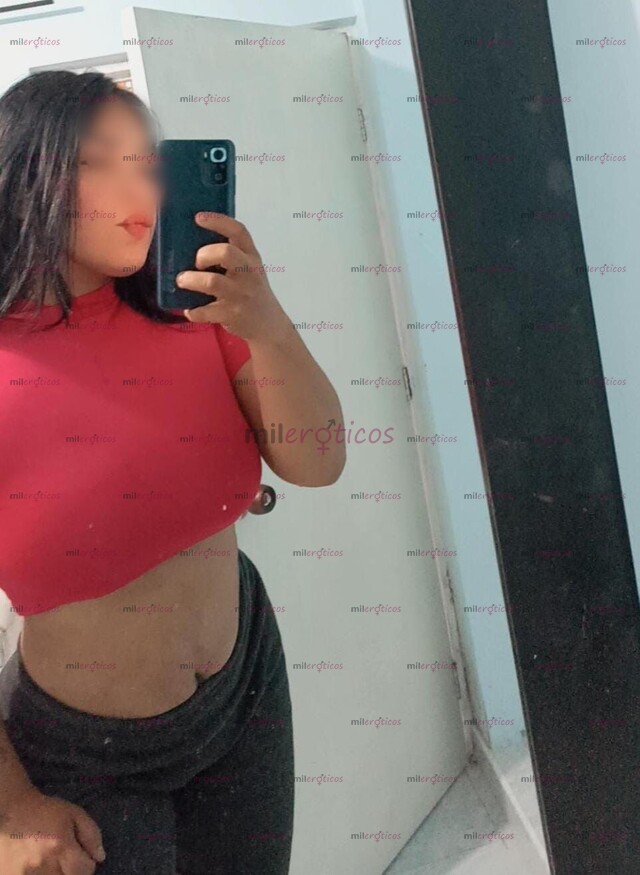 FOTOS DE SOY UNA NIÑA DE 19 AÑITOS MUY ARRECHITA CON GANAS DE SACAR TU LECHE