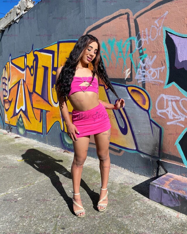 FOTOS DE POLLITA DE 19 CHIQUITITA ARRECHA Y JUGUETONA CON GANAS DE LECHE ST PVD