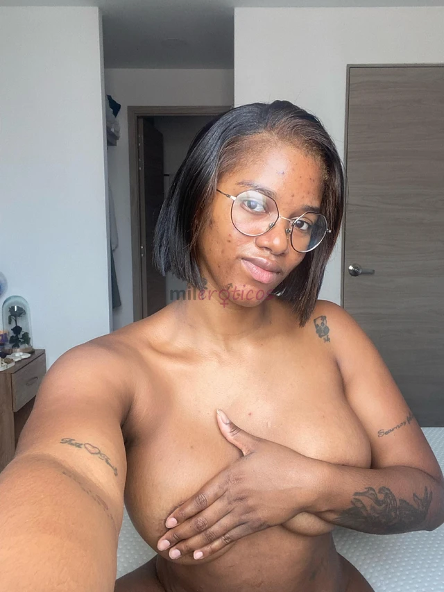 No hago encuentros fisicos hola carino bienvenido soy vivian exotica latina con un cuerpo fascinante pelinegra carinosa una diosa de mujersi eres de l...