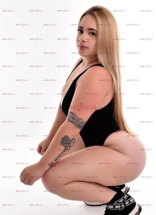 FOTOS DE HERMOSA CHICA RUBIA COLOMBIANA NUEVA EN TU CIUDAD 4442133981!!!