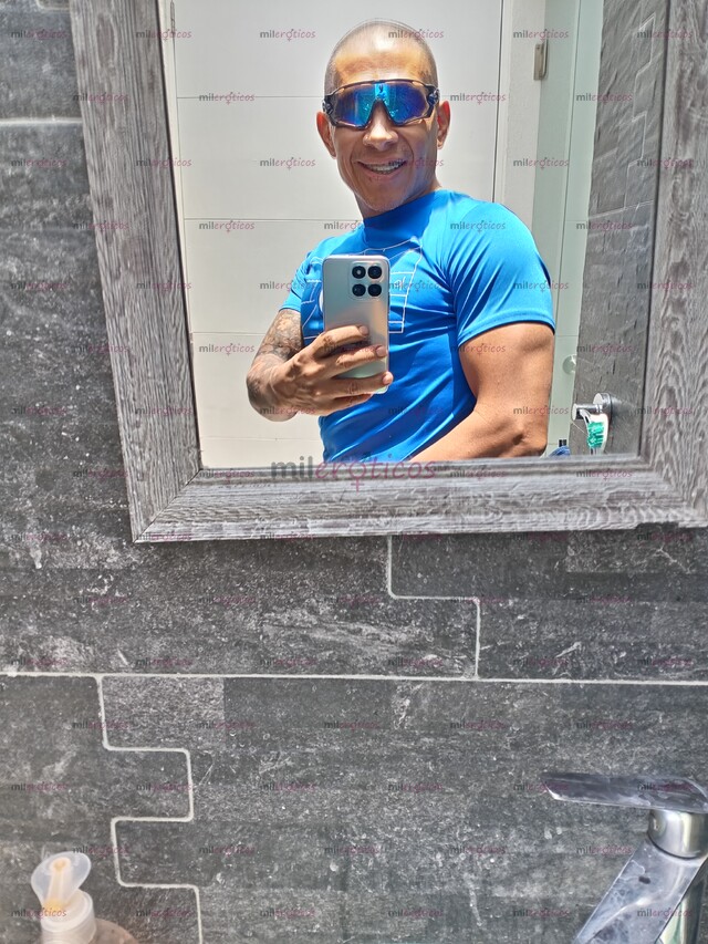 FOTOS DE HOLA QUE TAL, SOY ÁNGEL CHICO ATLÉTICO, COMPLACIENTE AGUANTADOR, DOTADO.