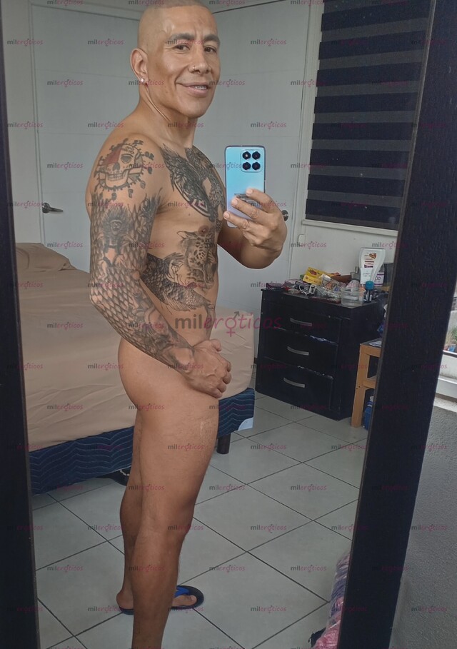 FOTOS DE HOLA QUE TAL, SOY ÁNGEL CHICO ATLÉTICO, COMPLACIENTE AGUANTADOR, DOTADO.