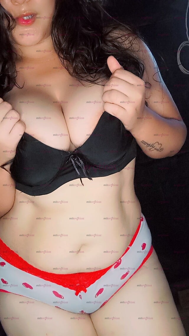 FOTOS DE MANDY DISPONIBLE PARA COMPLACERTE Y SER SUMISA PARA TI.