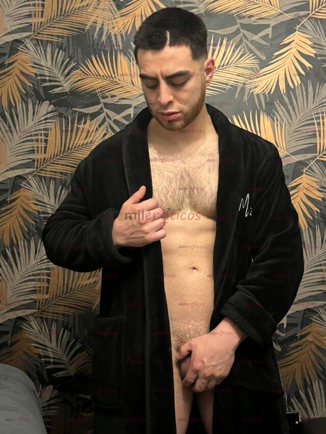 FOTOS DE 1,200 $, VOY AL GYM ENTONCES SI ESTOY MUY FIT. HAGO CITAS DE SALIDA NORMAL
