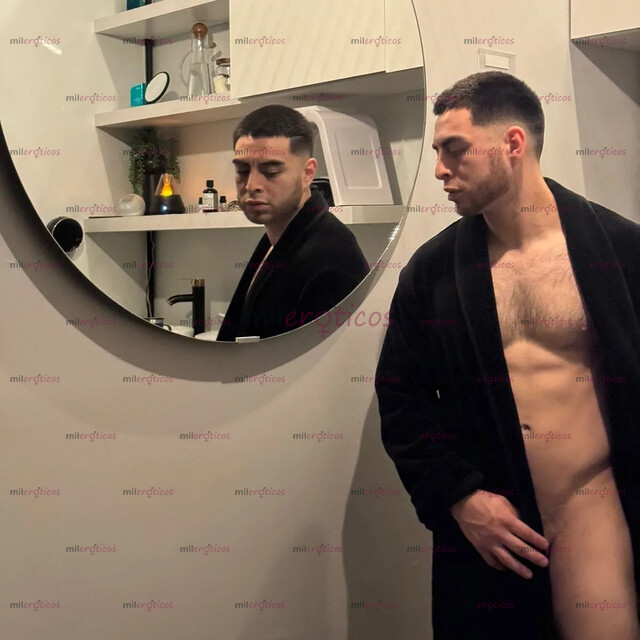 FOTOS DE 1,200 $, VOY AL GYM ENTONCES SI ESTOY MUY FIT. HAGO CITAS DE SALIDA NORMAL