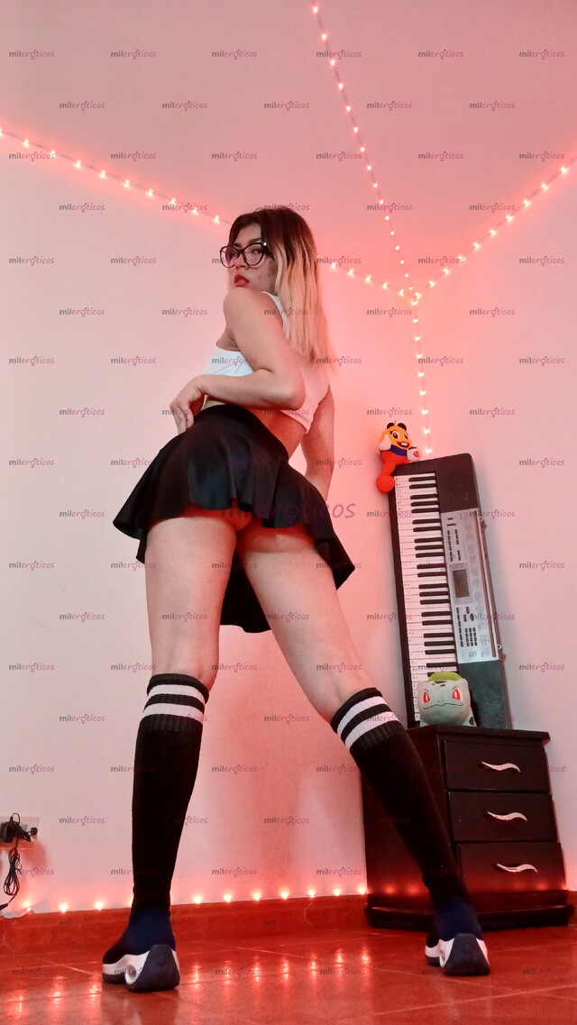 FOTOS DE DULCE, SENSUAL, ELEGANTE Y SEXY, DELICIOSA NALGONA COMPLACIENTE DELGADA Y TIERNA