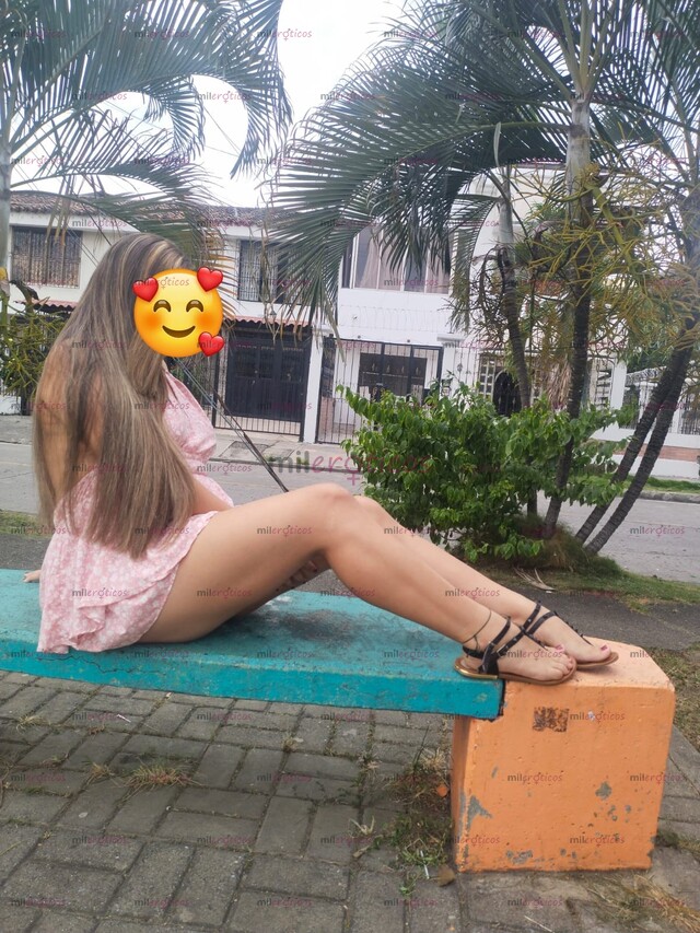FOTOS DE SOY SAMANTA MONITA DESCOMPLICADA Y TIERNA ME GUSTA EL ORAL AL NATURAL Y BESOS CO
