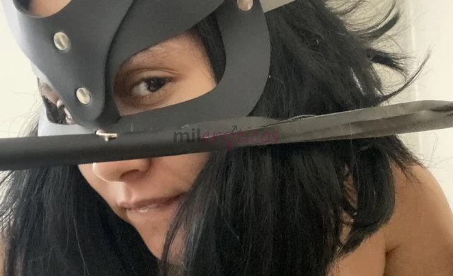 Com 6 anos de experiencia e majoritariamente dominatrix sigo explorando e quebrando tabus atraves do poder feminino mesclado a arte da dominacao ao em...