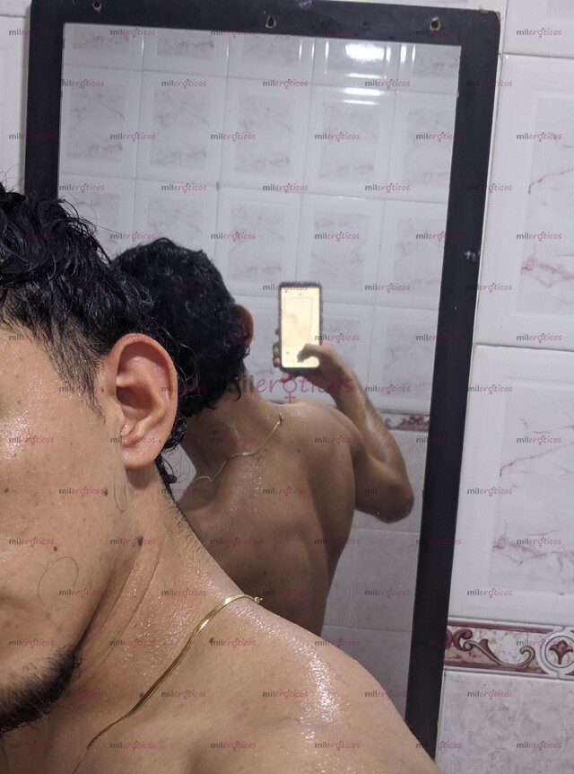 FOTOS DE JHONAS , DE PLACER E INTENSIDAD CON DULZURA Y MALDAD