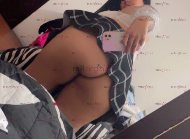 FOTOS DE MUY SEXY Y SEDUCTORA , CON GANAS DE UNA RICA VERGA BEBÉ