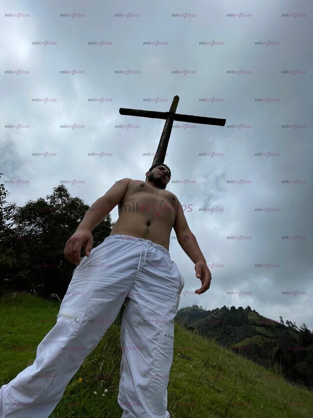 FOTOS DE HOLA SOY ALEX (GIGOLO) ACOMPAÑANTE EXCLUSIVO PARA MUJERES,VEN PÁSALA DELICIOSO.