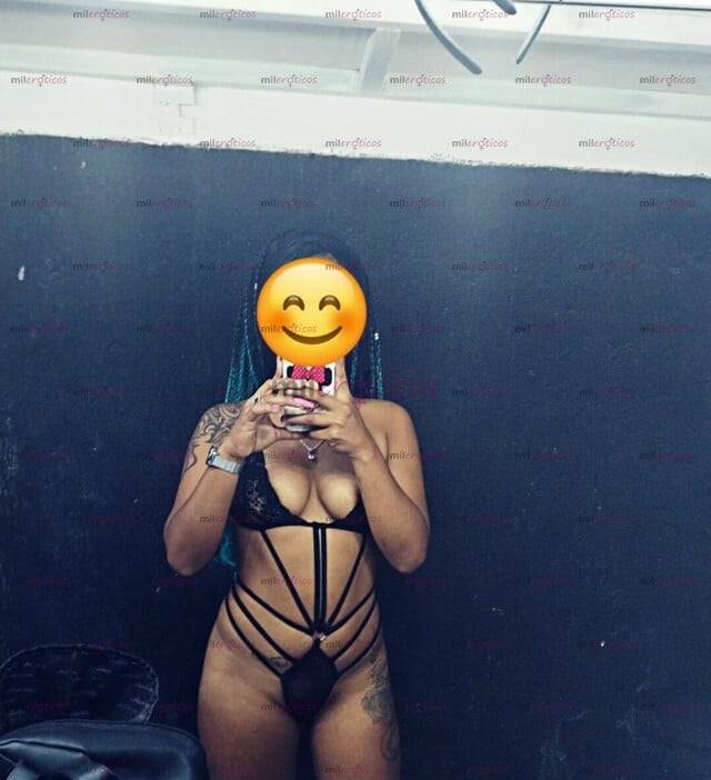FOTOS DE HOLA APROVECHA MI ÚLTIMA SEMANA EN EL PUERTO,SOY MUY DIVERTIDA Y ATRACTIVA