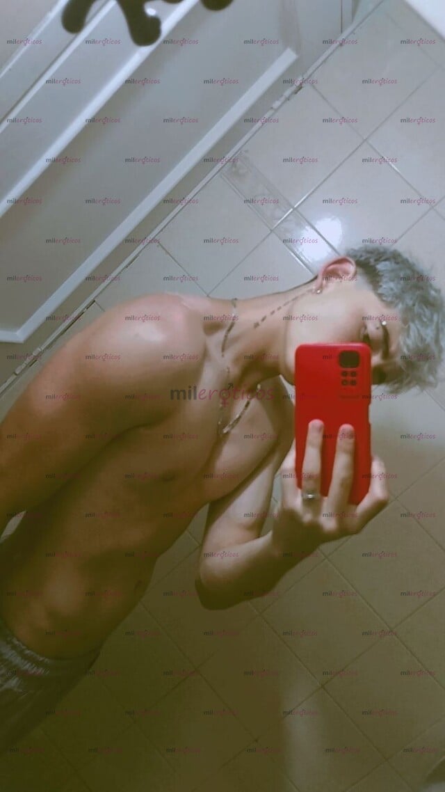 FOTOS DE SOY UN CHICO DE 20 AÑOS CON GANAS DE VAGINAS MADURAS QUE QUIERAN MI COLÁGENO
