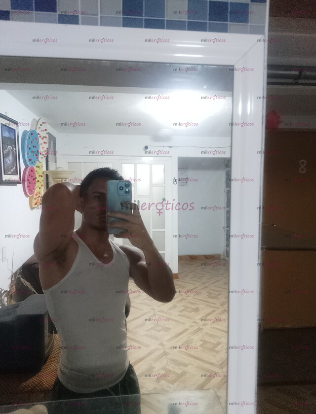 FOTOS DE CHICO CUBANO DISPONIBLE PARA VIVIR EXPERIENCIAS INOLVIDABLES