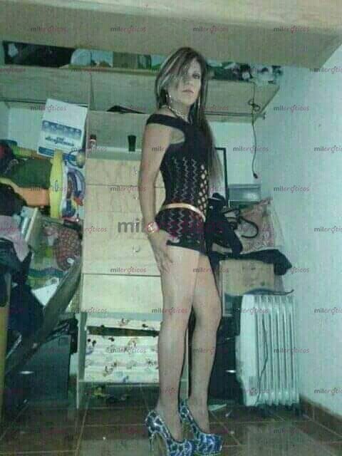FOTOS DE HOLA SOY BRENDA UNA HERMOSA TRANSEXUAL DISPONIBLE CON LUGAR Y PROMO