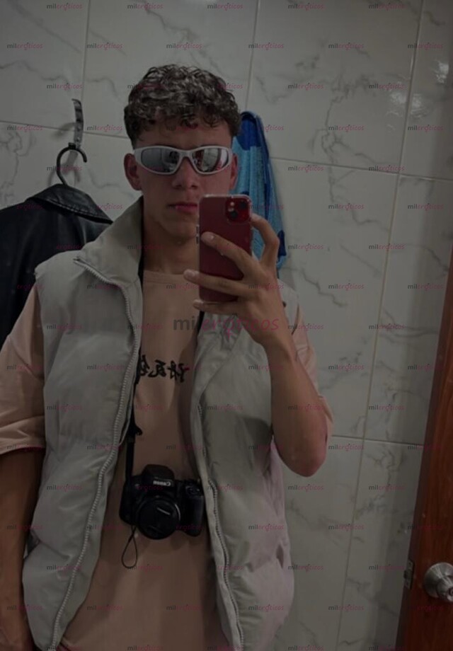 FOTOS DE HOLAA, SOY UN CHICO BISEXUAL DE 23 AÑOS