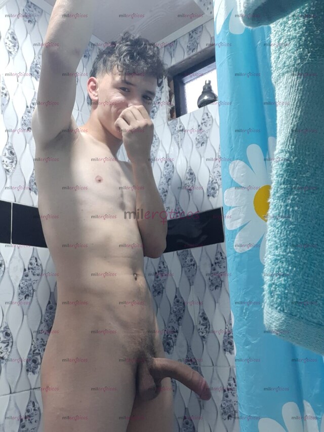 FOTOS DE HOLAA, SOY UN CHICO BISEXUAL DE 23 AÑOS