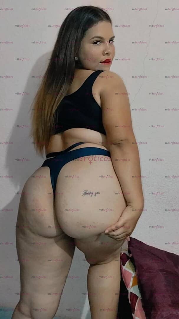 FOTOS DE HOLA SOY ANY UNA LINDA VENEZOLANA DISPUESTA A SACARTE TODA TU LECHE