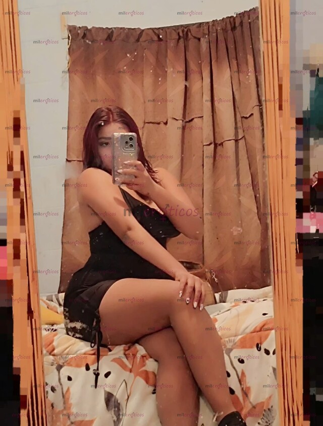 FOTOS DE DISFRUTA UN RICO ORAL NATURAL DEJAME CONSENTIRTE SOY 100% CALIENTE Y 0% PAYASA