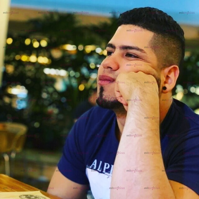 FOTOS DE SOY JAIR, EL REY DE LA LENGUA Y MASAJES RELAJANTES, CONTACTAME 3215764469