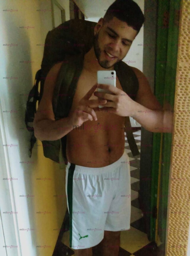 FOTOS DE SOY JAIR, EL REY DE LA LENGUA Y MASAJES RELAJANTES, CONTACTAME 3215764469