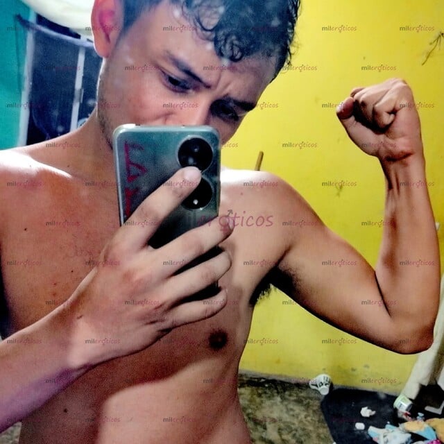 FOTOS DE EL DIABLITO DE TUS FANTASÍAS CHICO 23 AÑOS