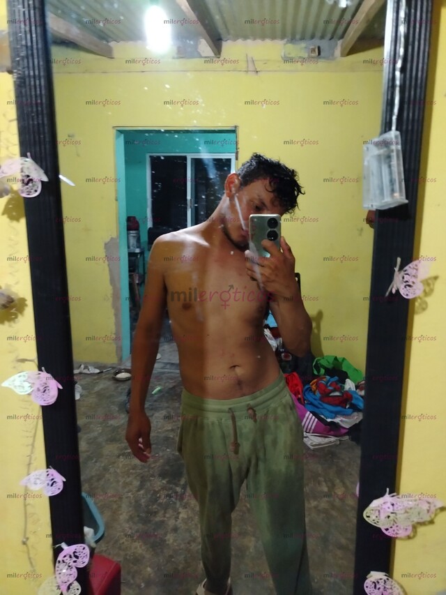FOTOS DE EL DIABLITO DE TUS FANTASÍAS CHICO 23 AÑOS