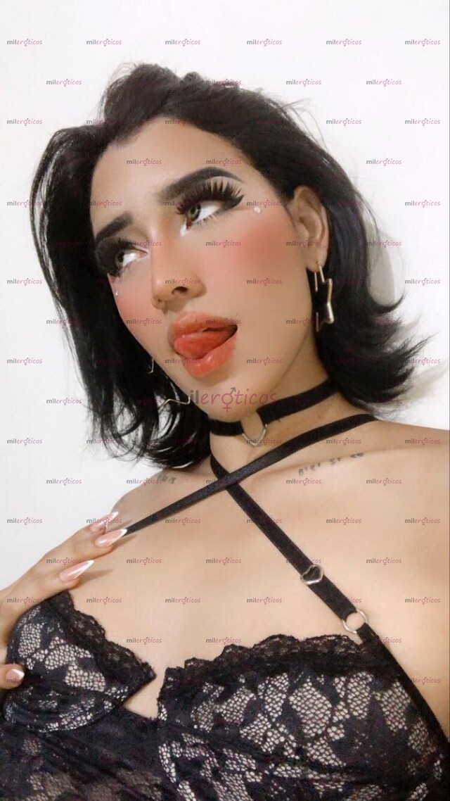 FOTOS DE NUEVA CHICA 100% PASIVA FEMENINA MUY BABOSA