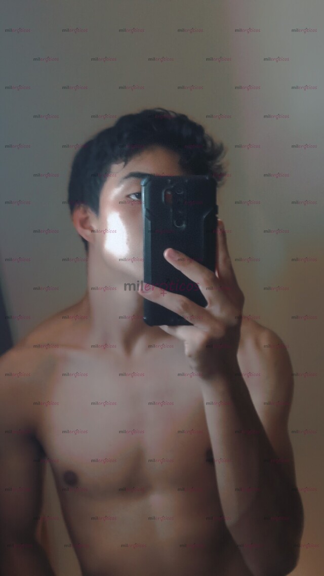 FOTOS DE SOY JUAN PABLO LEÓN, UN JOVEN DEDICADO A SATISFACER DAMAS.