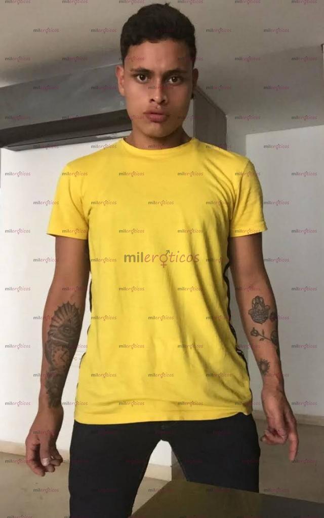 FOTOS DE MORENO ( MACHITO DOTADO BELLUDO ! EXCELENTE DOTACIÓN VERGA LECHERA POR CANTIDAD