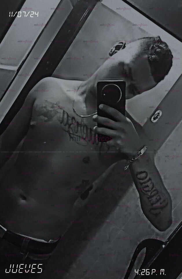 FOTOS DE SEXY, JOVEN, CHICO APUESTO, CON GANAS DE HACER MUCHA LOCURAS