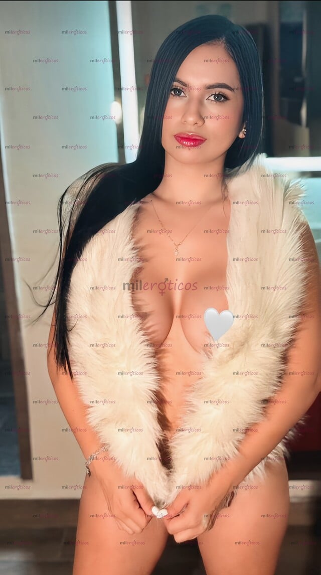 FOTOS DE LAURA RISUEÑA Y SENSUAL COLOMBIANA DISPONIBLE PARA SATISFACER TUS ANTOJOS!!!!!