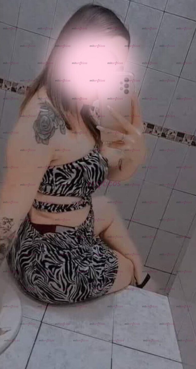 FOTOS DE VICTORIA CHAPARRITA COMPLACE HASTA LA PUERTA DE TU CASA AMOR