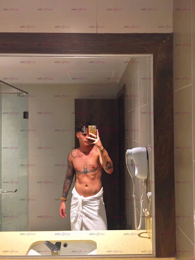 FOTOS DE EXTRANJERO MODELO INTERNACIONAL VERSÁTIL