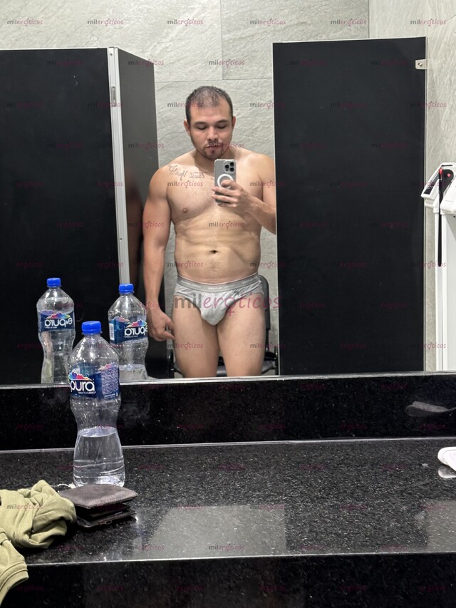 FOTOS DE JOVEN ATLÉTICO, CACHONDO, ENTRON Y LECHERO