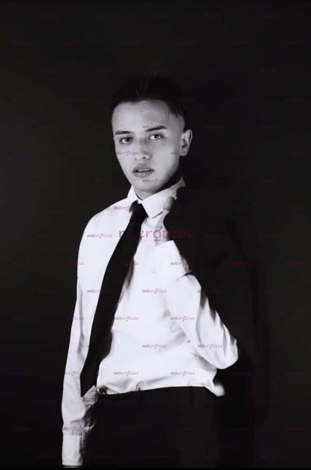 FOTOS DE NICOLÁS JOVEN MODELO PAISA DESDE 40.000 A 100.000