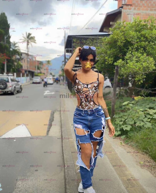 FOTOS DE VEN Y DISFRUTA DE ESTA HERMOSA MORENA PIEL CHINITA QUE TE LLEVARÁ AL PLACER