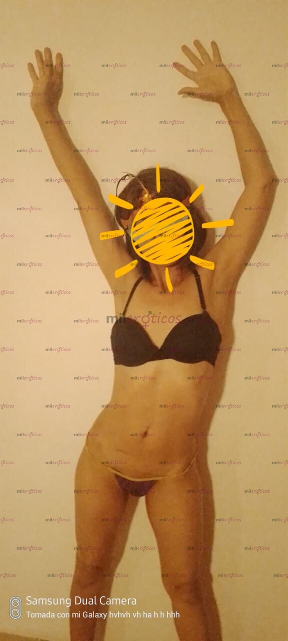 FOTOS DE SOY UNA FLACA CON CURVAS DISPONIBLE PARA HACERTE UN RICO MASAJE