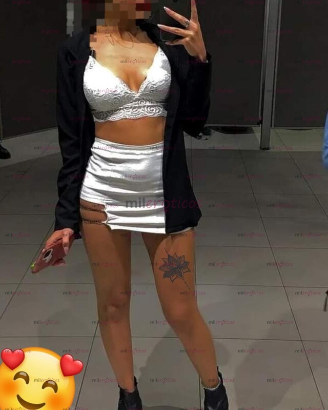 FOTOS DE SOY UN BOMBONCITO SEXY Y ARDIENTE DISFRUTAME A PLACER