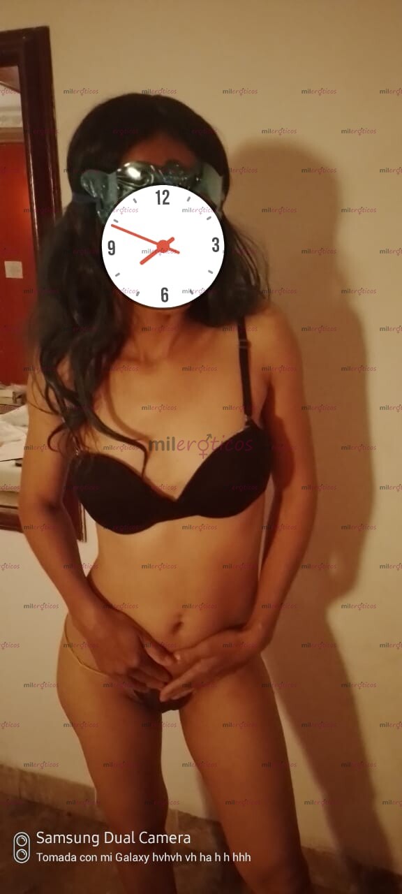 FOTOS DE SOY UNA FLACA CON CURVAS DISPONIBLE PARA HACERTE UN RICO MASAJE