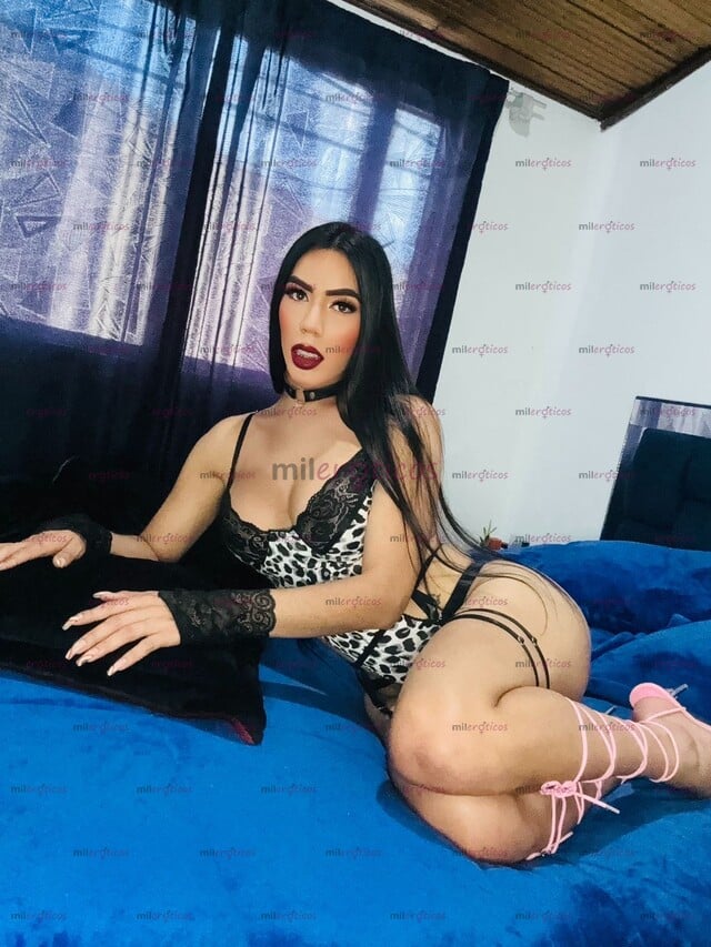 FOTOS DE ASHLY GOMEZ LA MEZCLA PERFECTA REFINADA, EDUCADA, CULTA Y MUY ADICTA EN EL SEXO