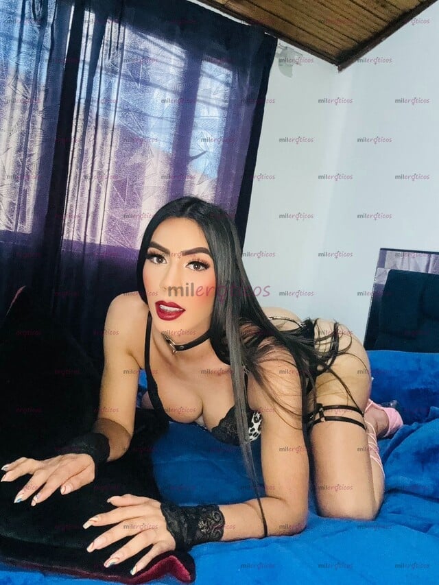 FOTOS DE ASHLY GOMEZ LA MEZCLA PERFECTA REFINADA, EDUCADA, CULTA Y MUY ADICTA EN EL SEXO