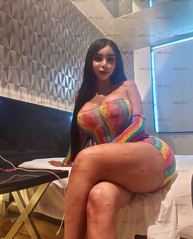 FOTOS DE DISPONIBLE ÚNICO DÍA CON LUGAR SUMISA SUPER CALIENTE EXPERTA EN HETEROS CURIOSOS